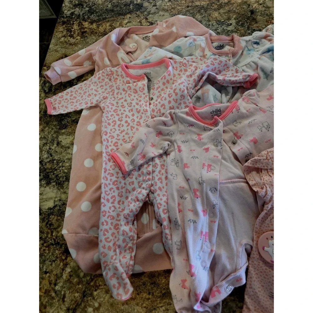 Lot of 13!! Girl  Toddler Clothes 3M 3-6 MONTHS.EXCELLENT